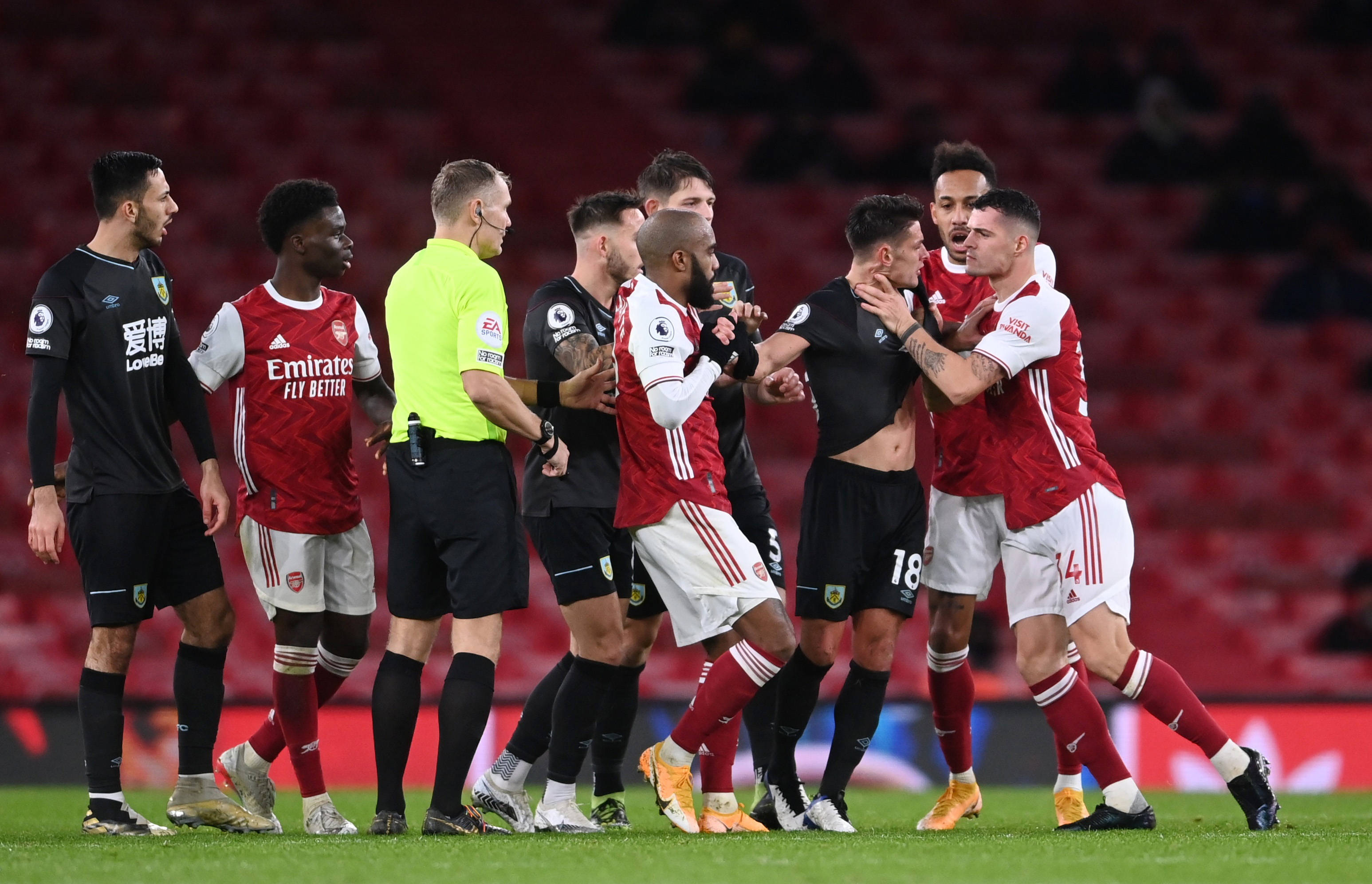 迈向新巅峰 迈向新巅峰