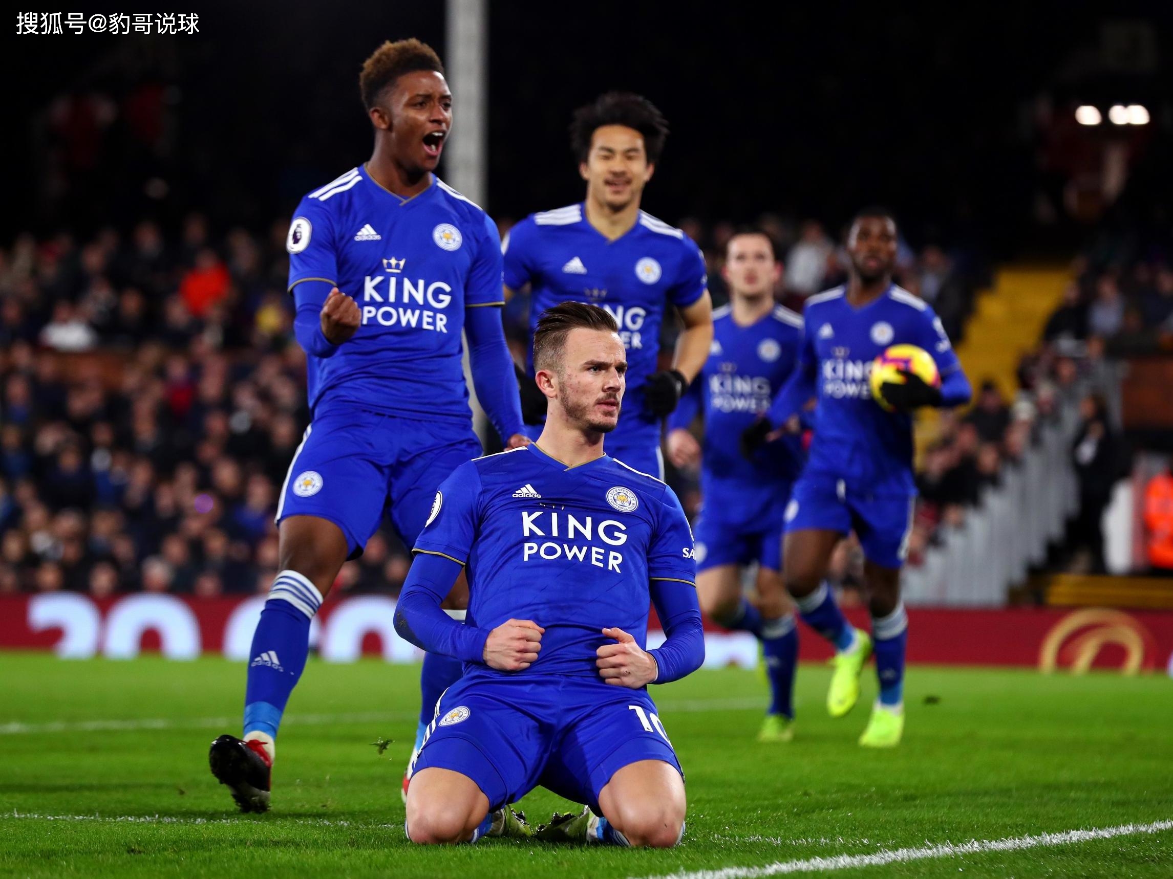 首次垫底且 首次垫底且